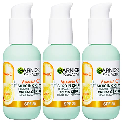 Garnier SkinActive Suero Facial con Vitamina C en Crema 2 en 1 Iluminador y Anti-Imperfecciones SPF 25 para Piel Apagada y Desigual Fórmula con Vitamina C y Extracto de Cítricos - 3 Botellas de 50ml