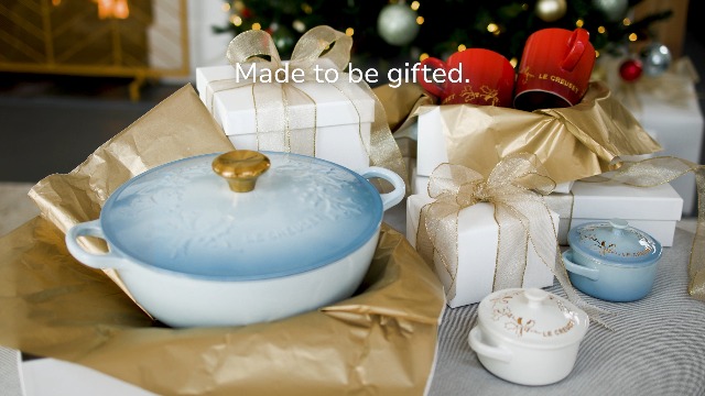 Amazon.com: Le Creuset Enameled Cast Iron Holly Collection Soup