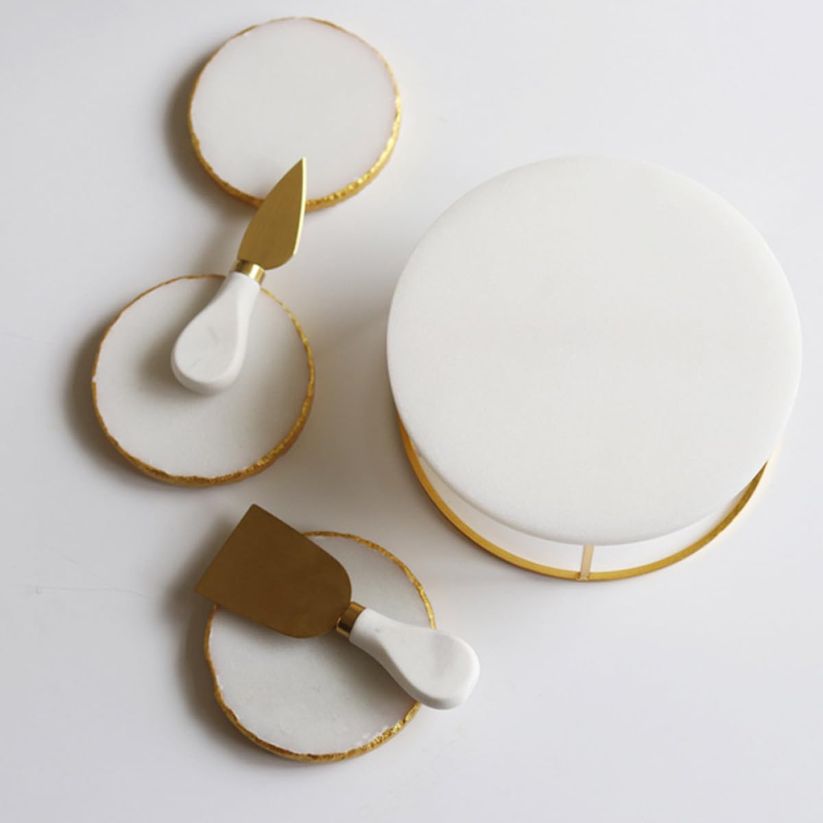 Lurrose Marmorkuchenständer mit Stabilem Fuß und Elegantem Design Dessertplattenhalter für Hochzeiten und Familienfeiern 20cm Durchmesser für Food Fotografie und Backzubehör