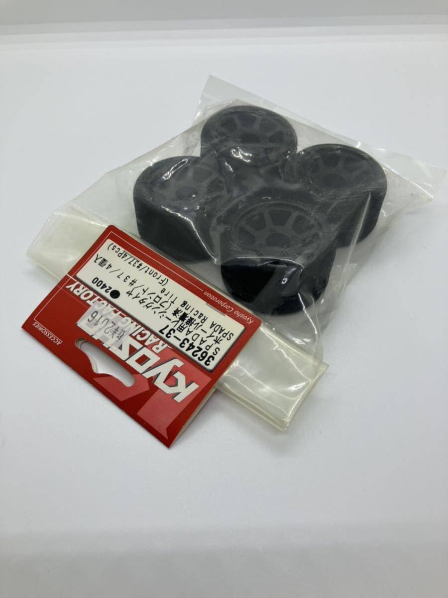 Amazon.co.jp: 京商 スパーダ09用 接着済 スポンジタイヤセット 前後