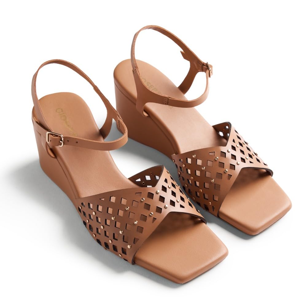 GIOSEPPO Women's Peshtigo T-Strap, Camel, 7.5 UK