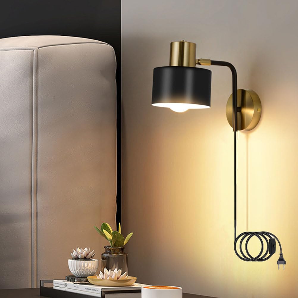 AoLa Vintage Wandleuchte Innen mit Schalter Wandlampe mit Steckdose und Kabel, E27 Verstellbar Nachttischlampe 360° Drehbar Metall Leselampe für Schlafzimmer Wohnzimmer Büro (Schwarz)