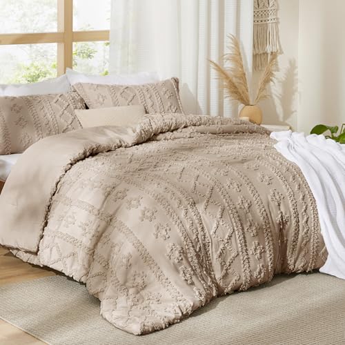 Bedsure Tufted Boho Comforter Set Full Size - Khaki Boho Bed Set, GentleSoft™ 3 Pieces Farmhouse Shabby Chic Embroidery Bedding, Gifts for Woman, Soft Jacquard Full Comforter for All Seasons