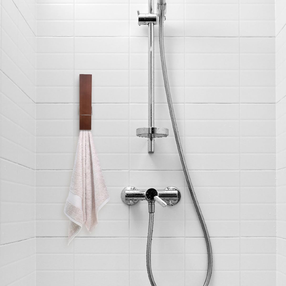 Housoutil Ganchos de Pared para Colgar Toallas de Baño 2 Piezas Pinzas de Madera Grandes 12 Pulgadas Diseño Extraíble para Uso Diario