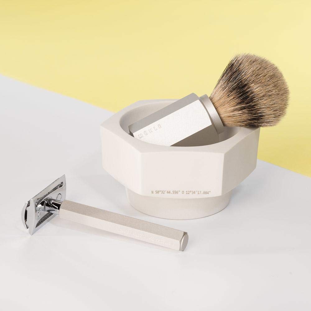 Mühle - Pennello da barba in argento con manico a punta argentata (091mhxgpure)