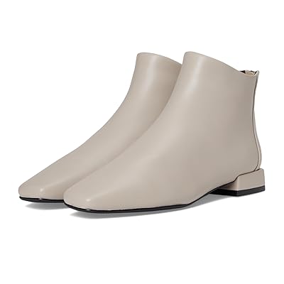 Vaneli Elide Women