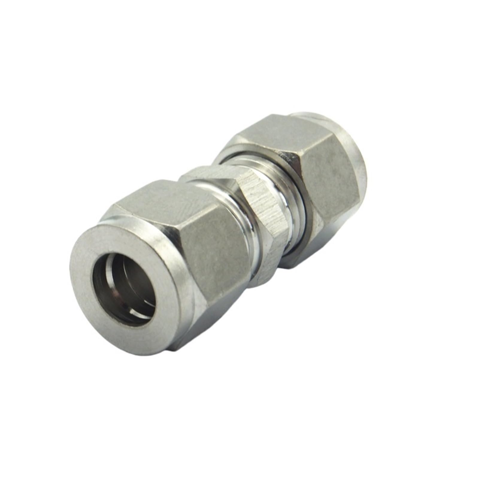 Evite fugas de agua con el conector reductor de acero inoxidable con doble virola