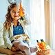 Skylety 4 Stück Ostern Karotten Spielzeug Künstliche Stoff Karotten für Hasen Deko Saisonales Gemüse Spielzeug Vliesstoff Frische Bauernhof Karotten für Wohnung Küche Etagere Party Basteln (Gelb)