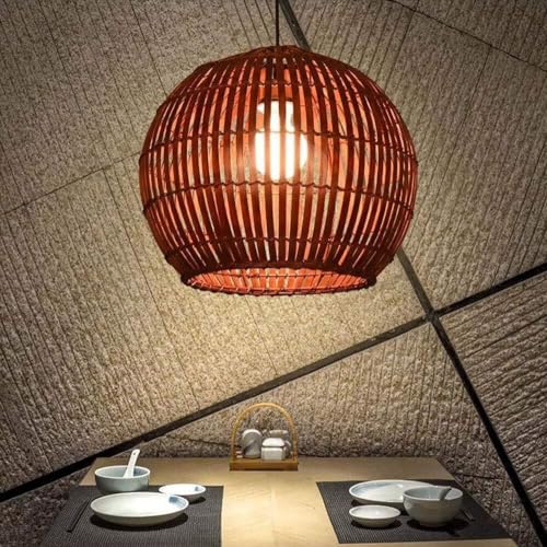 Lampe Japonaise en rotin pour corriger l'éclairage agressif du salon
