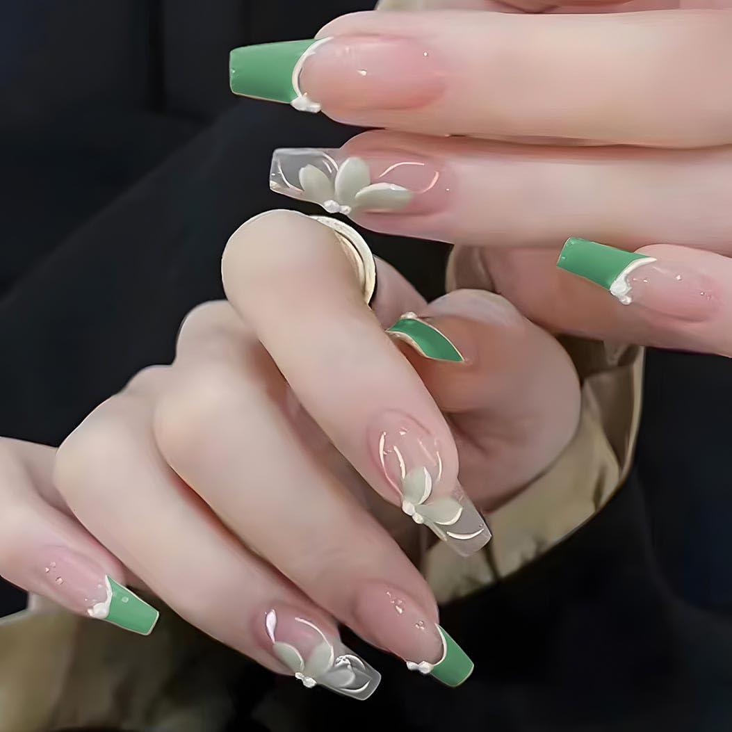 RikView Medium Press on Coffin Fake Nails - Glossy Green Tips
