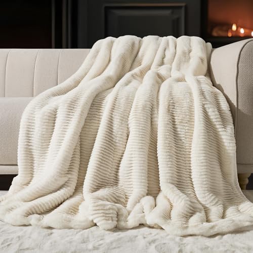 Ultra Soft Faux Fur Throw Blanket for Couch, Luxury Sculpted Text...