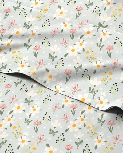 Image of Cal King 4 Piece Floral Sheet Set - Breathable & Cooling - Flower Confetti | 1 Flat, 1 Fitted & 2 Pillowcases w / Deep Pockets, Boho Botanical Floral Bedding, Breathable & Cooling, Wrinkle & Fade Free