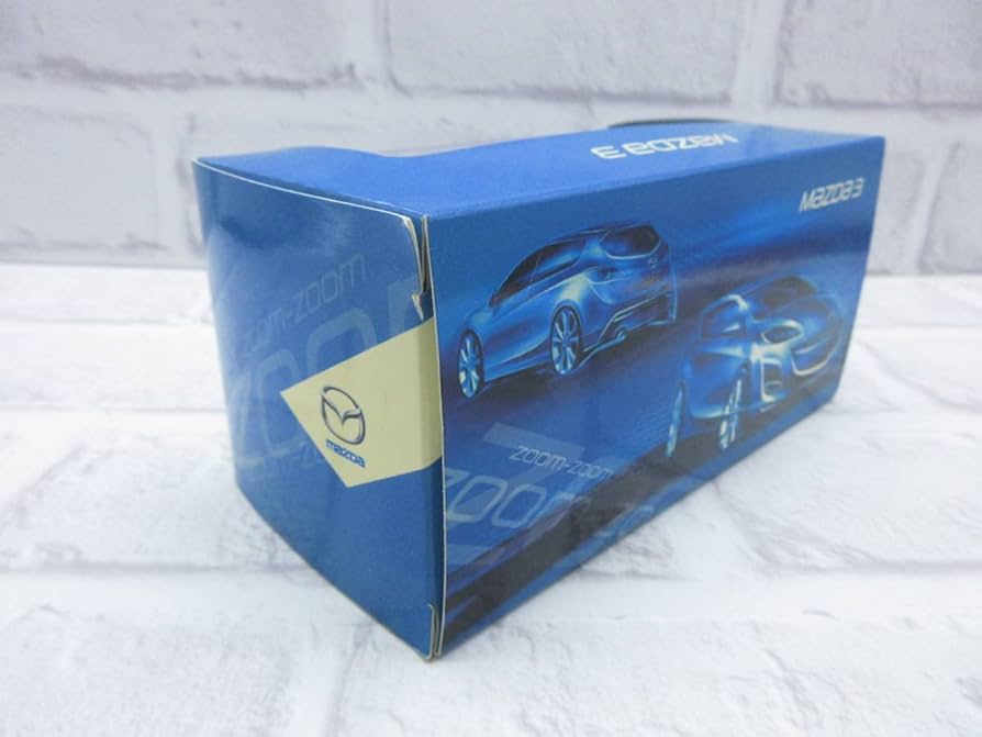 【期間限定】1/43 マツダ3 ハッチバック/セダン ミニカーセット 1/43 マツダ3 5ドアスポーツハッチバック（ファストバック) 2019