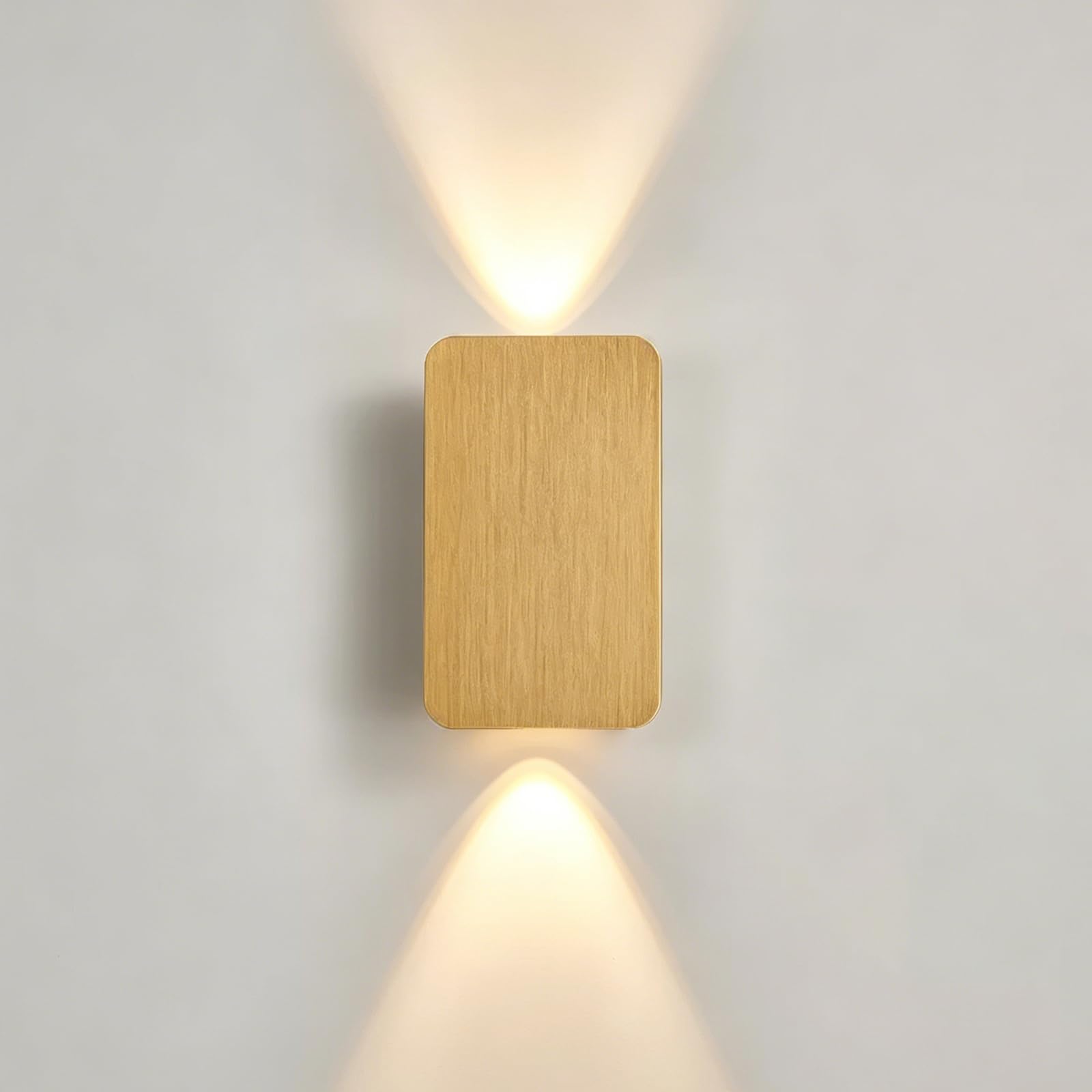 Apliques de pared LED con acabado cepillado de diseño minimalista elegante