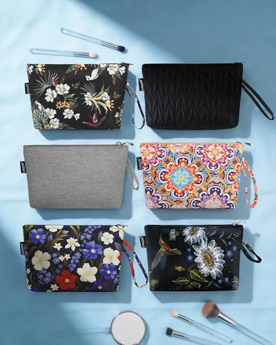 Image of Gloppie Small Makeup Bag for Purse Boho Cosmetic Sunscreen Bags for Women | Compact Travel Size, 4 Inner Storage Pockets, Multi-Use Pouch for Cosmetics & Jewelry, Wristlet Purse, Bohemian Geometric