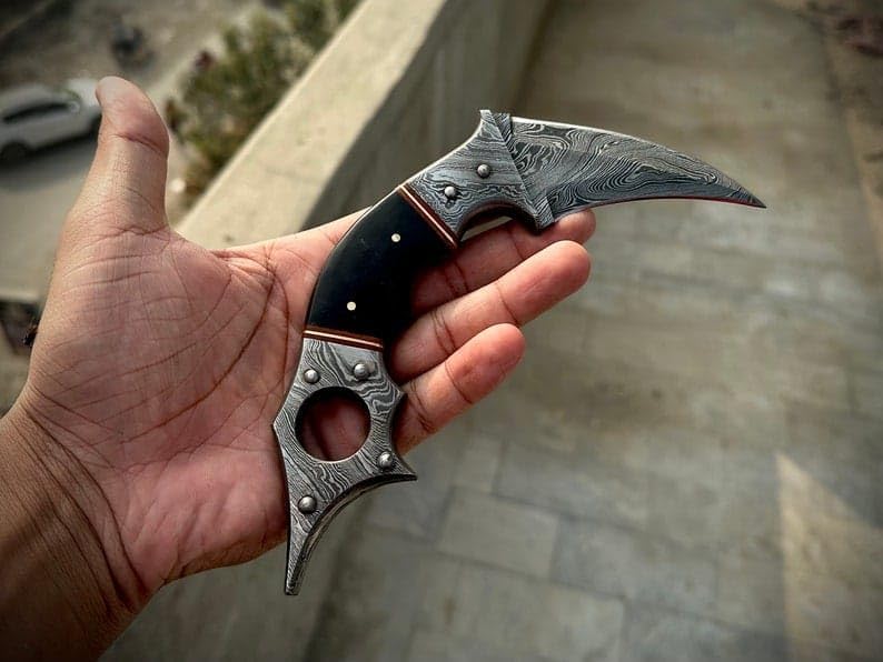 Dragon's Claw Fancy Decorative Karambit Knife With Leather Sheath, Hand Forged Damascus Steel Camping Knife, Ideal Husband Gift or Wedding Present