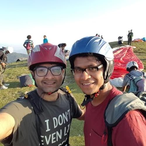 A Paragliding Experience in the lap of the Himalayas in Bir Billing- the best spot in all of Asia