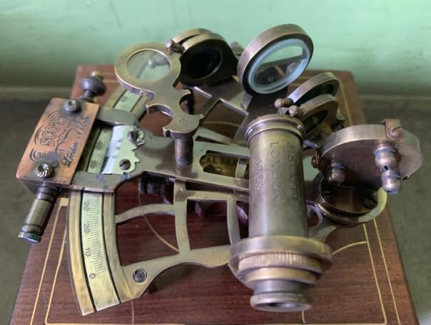 Vintage Brass Nautical Sextant Replica with Wooden Box Classic Maritime Navigation Instrument Antique Style Decorative Sextant Sailor & Ship Captain Gift