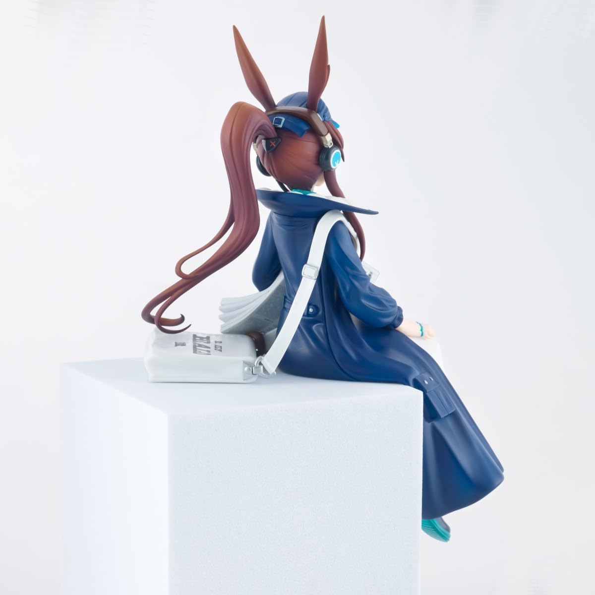 Amazon | アークナイツ ぬーどるストッパーフィギュア アーミヤ 新聞 