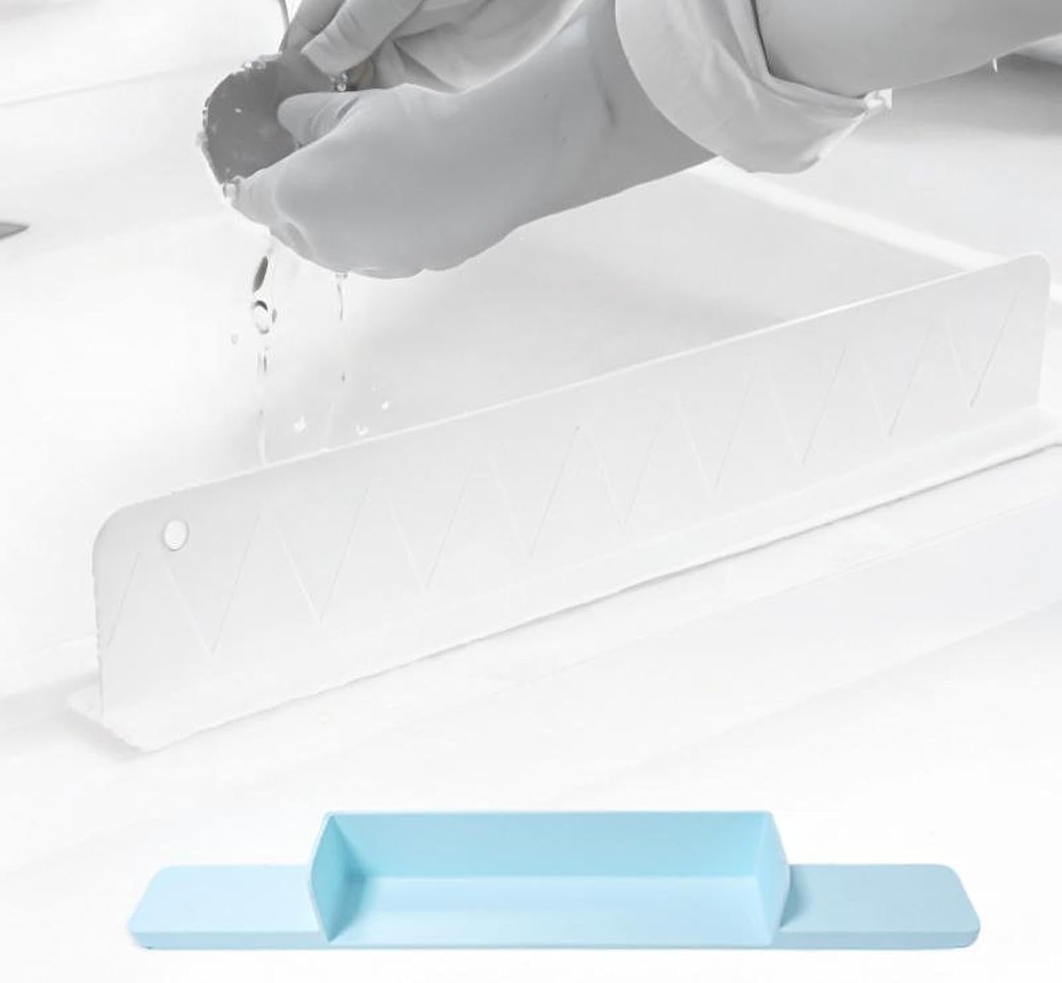 Bathtub Splash Guard Bath Toy Storage Toy Tray Sturdy Splashproof Water Guard Shelf Silicone for Kitchen Bathroom Bathtub- Blue