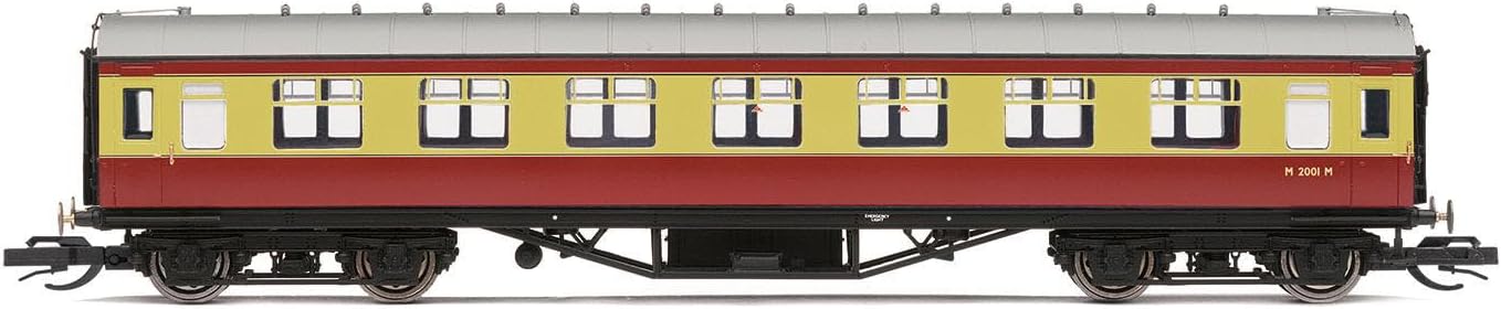 TT:120 Hornby Coach Car - TT4037 BR 57' Corridor Third, M2001M - Era 4 Train Toy, TT Gauge Carriage for Train Set, Rolling Stock Models for Adults - 1:120 Scale Model Gift