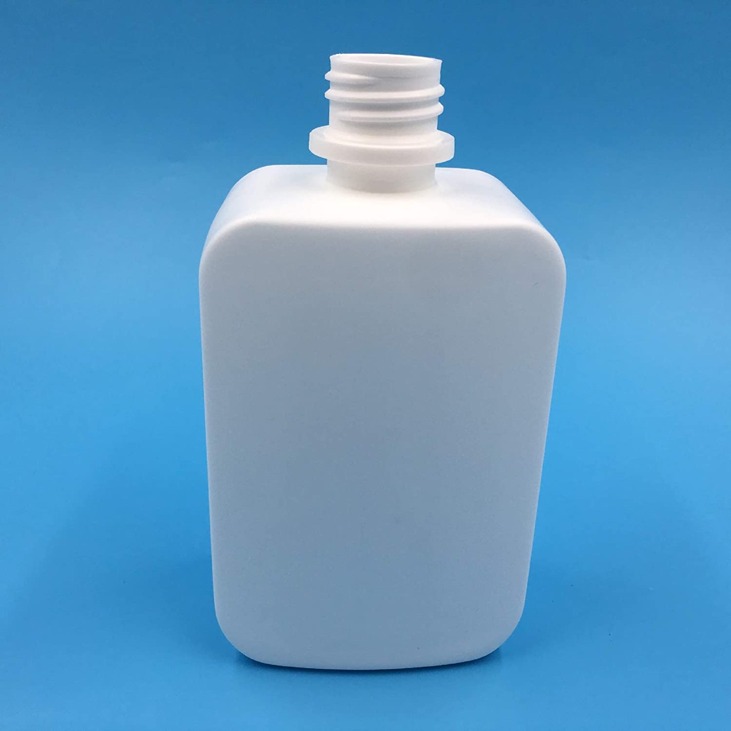 Amazon｜Fanyuan スプレーボトル 詰め替え容器 手動ポンプ式 500ml 大
