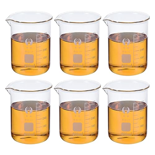 PATIKIL 600ml Faible Forme Verre Bécher, 6 Paquet 3.3 Borosilicate Verre Gradué Imprimé Échelle Mesure Tasses avec Bec Verseur pour Cuisine Labo Liquides
