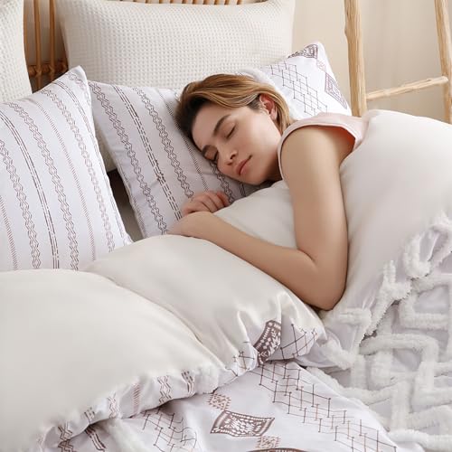 Image of MOVE OVER 100% Cotton Tufted Duvet Cover Set King Light Brown Textured Bedding Set 3 Pieces Modern Neutral Style Chenille Tufting Comforter Cover Set with Matching Pillowcases