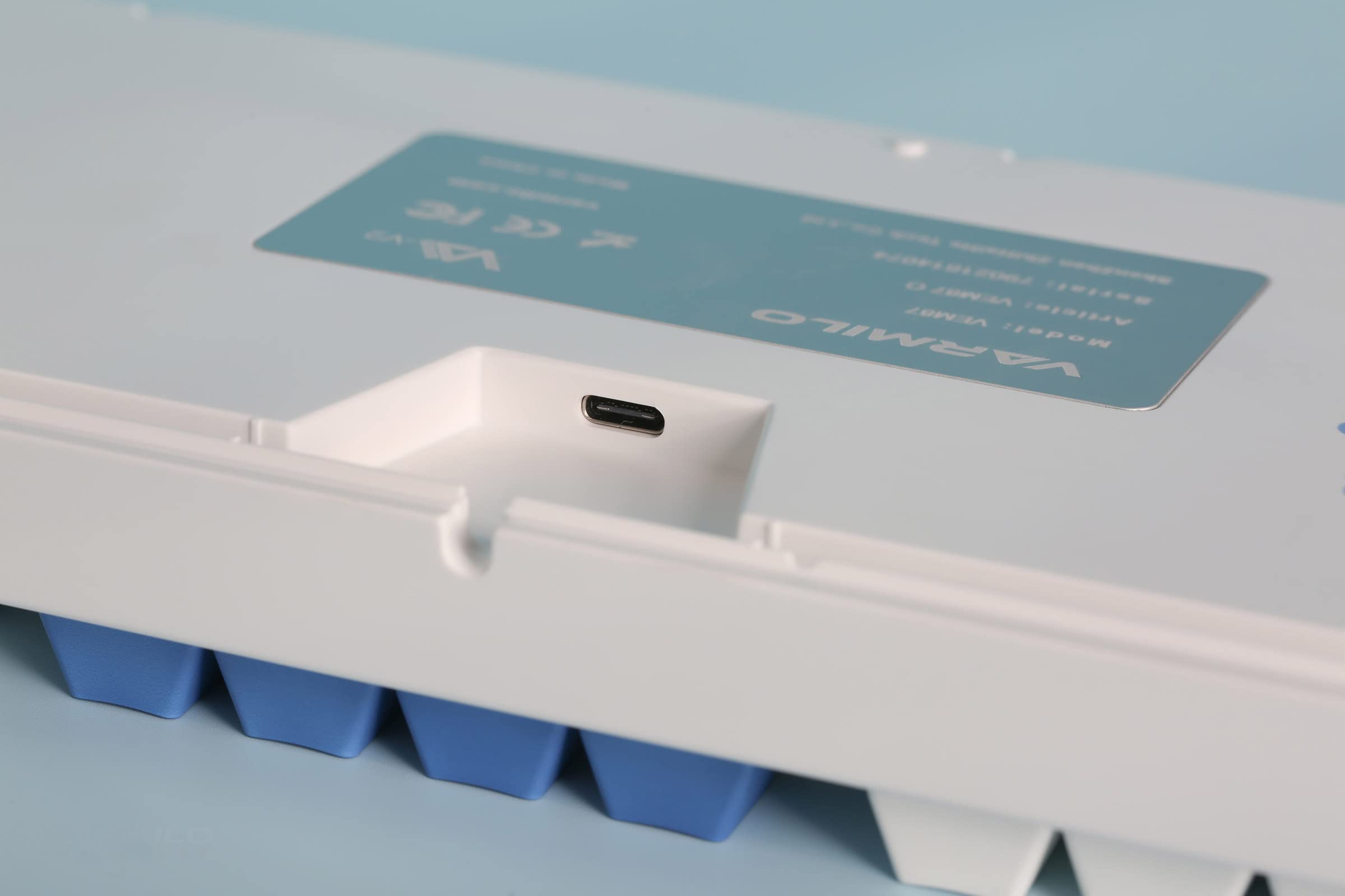 Amazon | Varmilo MAシリーズ V2 Love Birds Yang (I) ホワイト LED