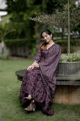 Image of Nermosa Women Printed Anarkali Kurta Pant with Dupatta