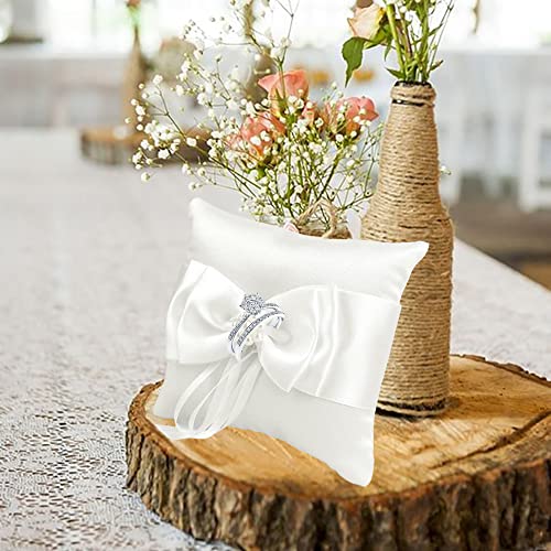 HBYMYDA Ringkissen Hochzeit, Ehering Kissen mit Simulation Perle, Weiß Ring Bearer Kissen mit Schöne Bowknot, Hochzeit Ringkissen für Verlobung Oder Eheringe Vintage, 10 x10 cm