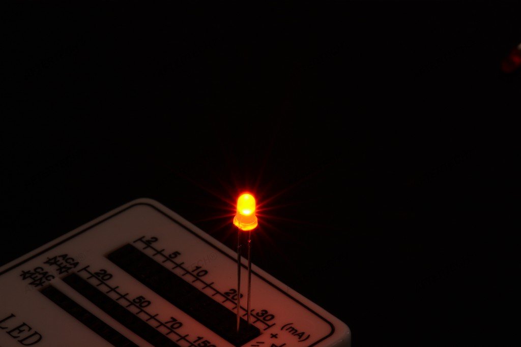 20 LED Arancioni 3mm Aftertech – Luce Diffusa, 30mA, 2-2,2V, Lente Opacizzata