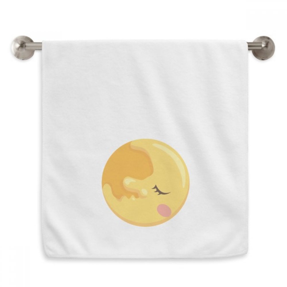 Serviette espace et lune pour transformer votre salle de bain en oasis
