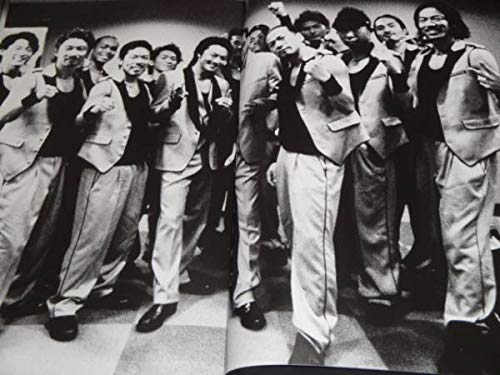 Amazon.co.jp: EXILE 〔365 .2010〕 2011モノクロ写真集 ケース