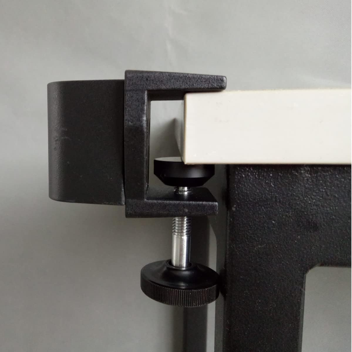 Table Clip Desktop Installation Fixture for 9W Exam Lamp KD-202B-3