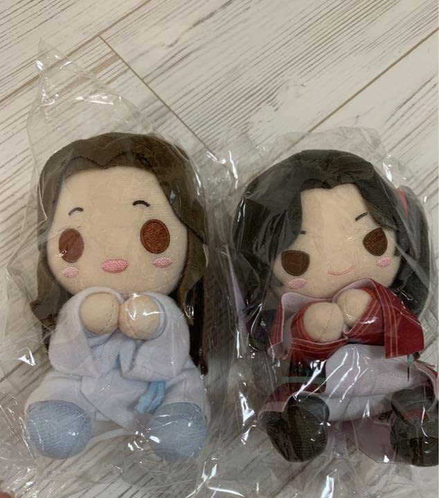 Amazon.co.jp: 天官賜福 ぴたぬい 謝憐 三郎 セット : ホーム＆キッチン