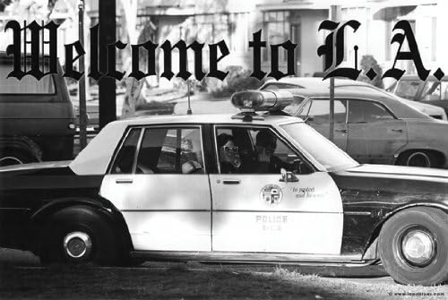 Hot Stuff Enterprise Z118-24x36-NA LAPD Gives Finger Poster, 24 x 36