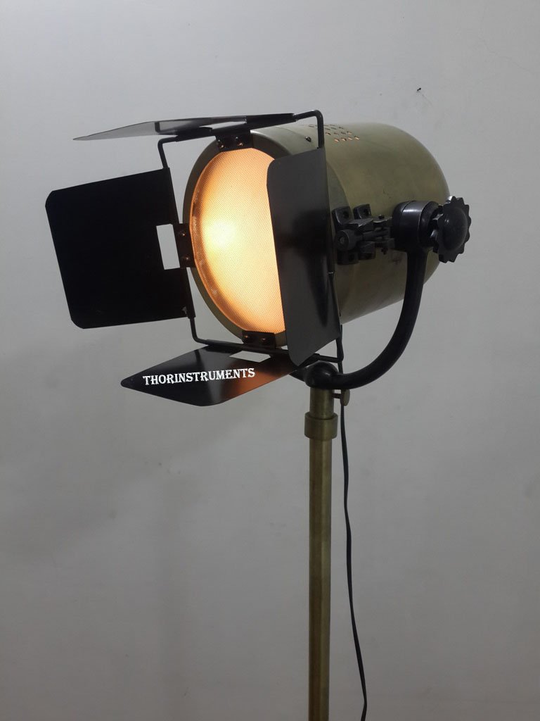 THOR INSTRUMENTS Antique Brass Studio Spot Focus Light with Antique Brass Tripod Stand Home Decor Rustic Vintage Home Decor Gifts