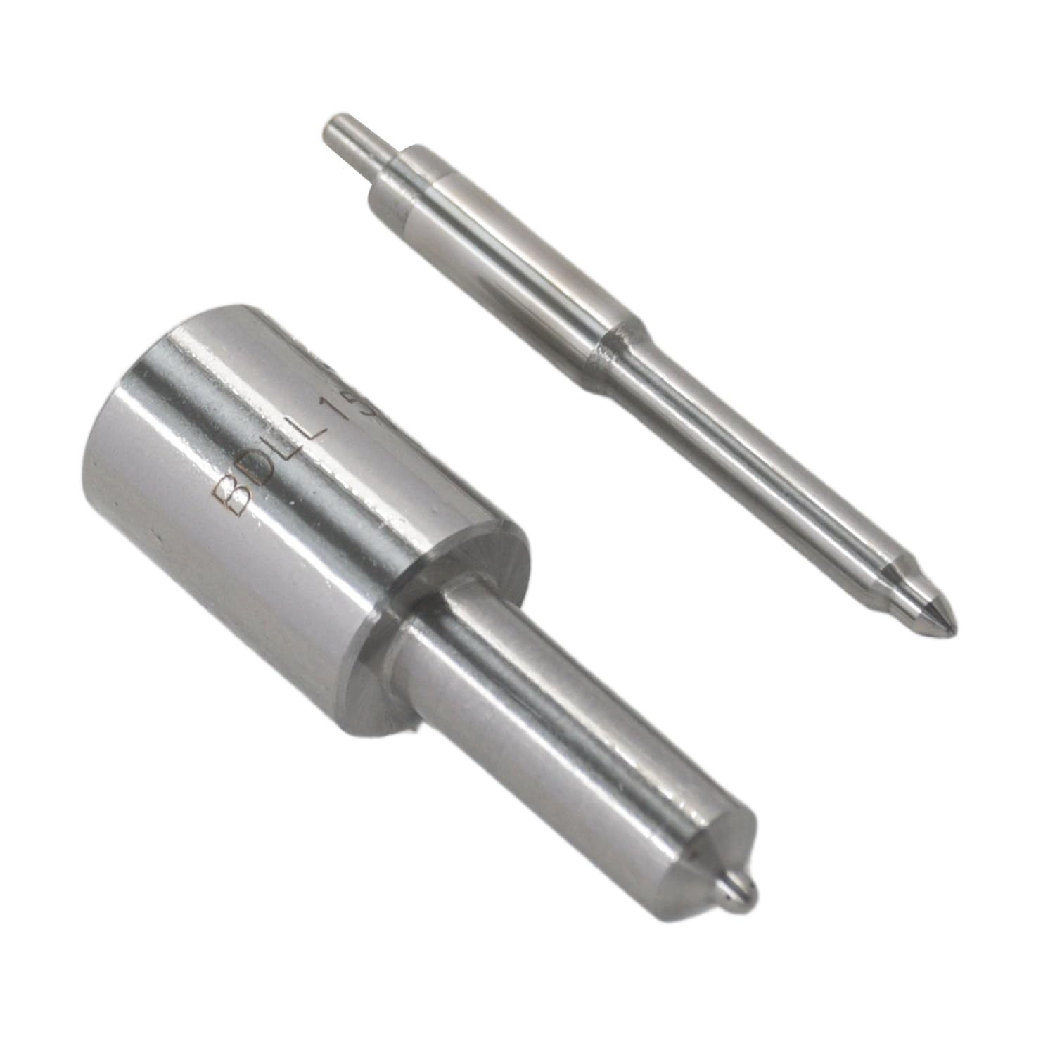 Buse d'injecteur D0NN9E527A BDLL150S6571 compatible avec Ford/New Holland Tractor 2000 2030 2110 2120 2130 2300 2310 3000 3055 3120 3150 3190 Compatible avec John Dee. ere Tracteur