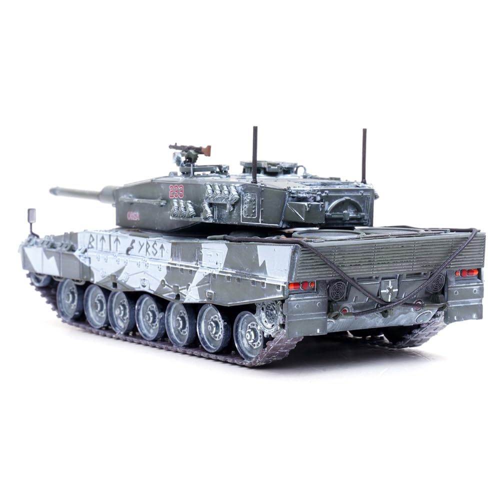 Panzerkampf | model wojskowy w skali 1:72 odlewany pod ciśnieniem | Leopard 2A4 czołg główny (z rurką) Norwegia, zimowy kamuflaż | Model 12226PF