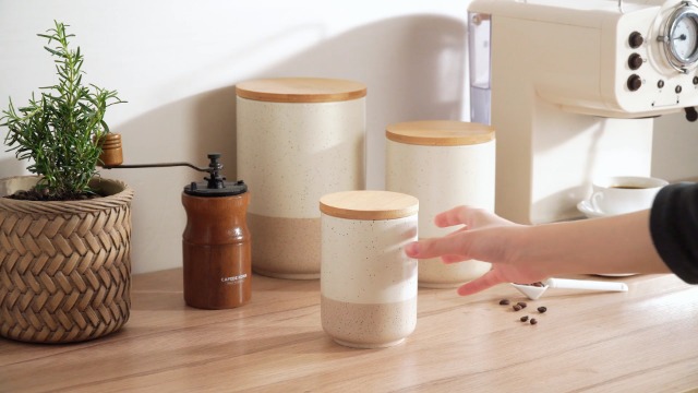 Amazon.com: vancasso Sabine Large Ceramic Canister Set with