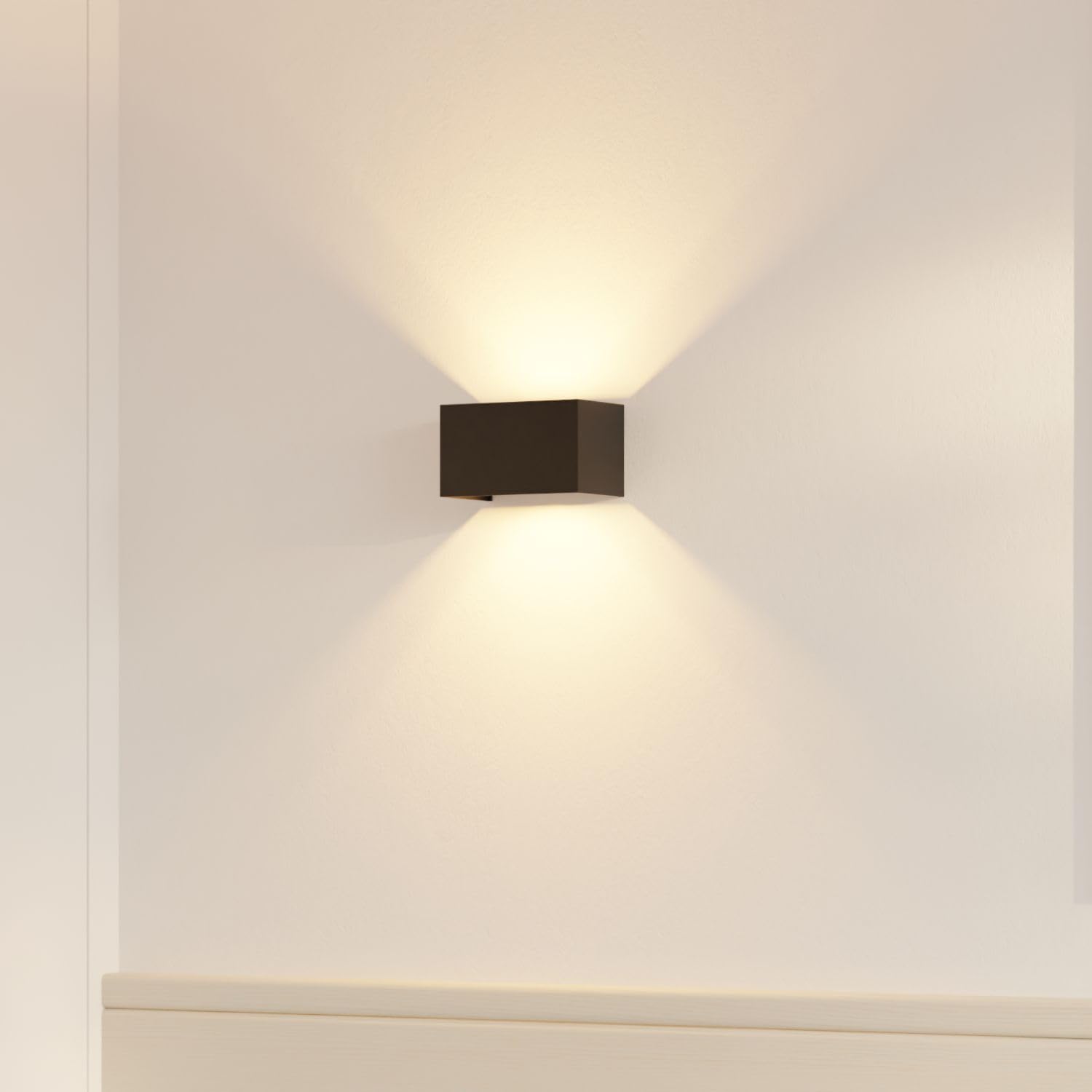 Deckenleuchte 'Teja' LED warmweiß 2700 K Up Downlight nicht dimmbar Aluminium Fassadenleuchte Außenlampe Innenleuchte Wandlicht modern Schwarz