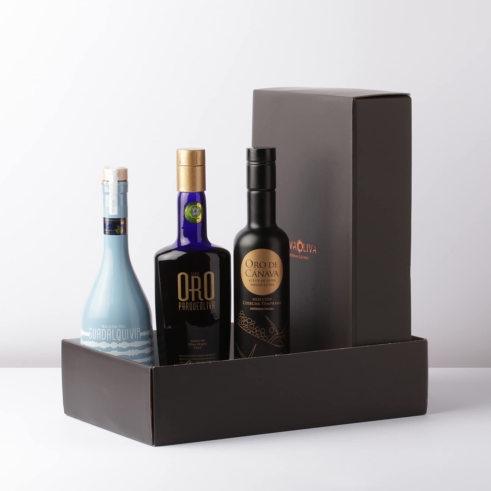 Najlepsza na świecie oliwa z oliwek extra virgin (Mario Solinas Quality Awards 2021) - zestaw 3 butelek po 500 ml (karton)