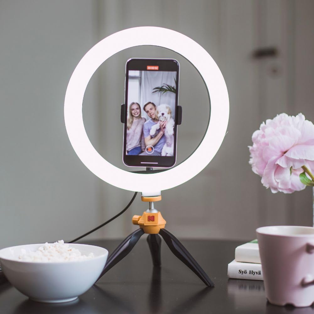KODAK LED Selfie Ring Light - Trépied, Smartphones 25 cm de Diamètre, Luminosité et Balance des Couleurs Réglables, 1600 Lumens, Idéal pour Instagram, Snapchat, TikTok et Plus - Blanc