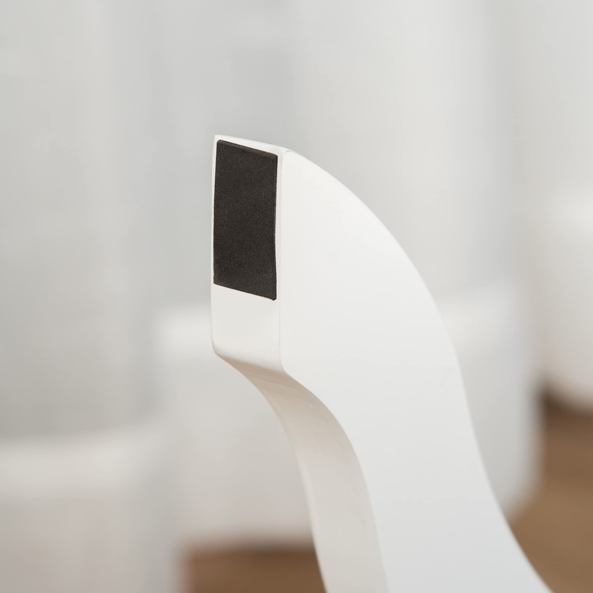 HOMCOM Specchio da Terra di Design, Specchio a Figura Intera con Inclinazione Regolabile, Autoportante, Cornice Ovale e Piedini in Legno, 147x46 cm, Bianco