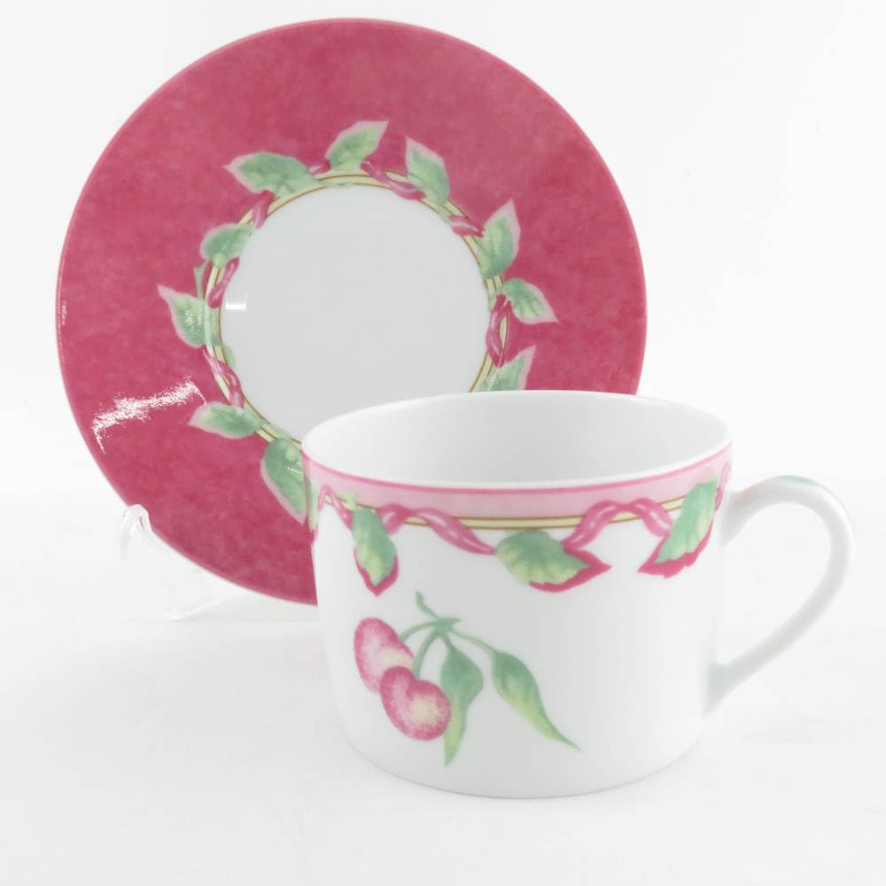 ベルナルド　リモージュ　クリスマス柄　プレート約19cm ４枚セット Amazon.co.jp: BERNARDAUD LIMOGES ベルナルドリモージュ
