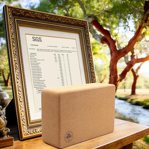 Cork CRZ Yoga Blocks, 2 Pack Natural Cork Blocks, High Density with Non Slip Surface, Eco-Friendly Yoga Accessories and Ideal for Yoga, Pilates,Stretching