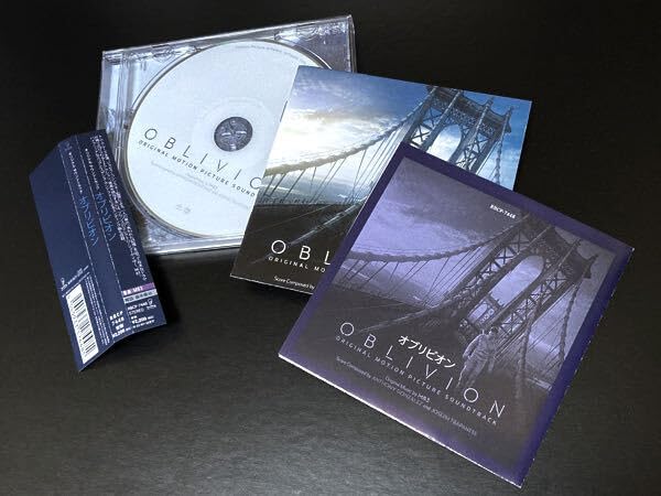 「オブリビオンOBLIVION 」サウンドトラック 輸入盤 サントラ OST Amazon.co.jp: □オブリビオン オリジナル・サウンドトラック【帯 解説