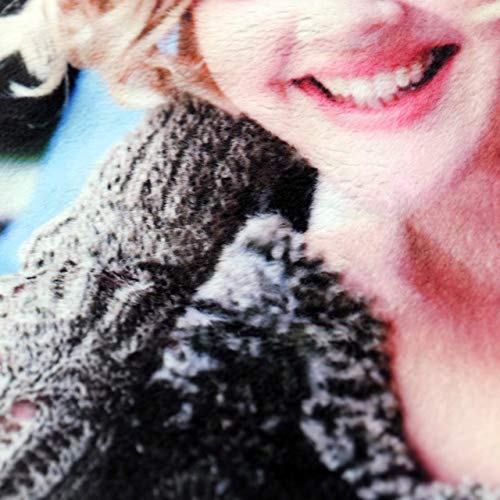 MyPrezzie Kissen mit Foto - personalisiert mit deinem eigenem Foto - Kopfkissen mit Foto | Herzkissen, Flauschiges Kissen | Doppelseitig, Opt. Füllung, Geschenk, Verlobung, Weihnachten