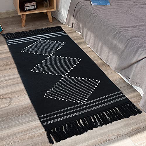 Boho Cotton Kitchen Rug Runner With Tassels 2'X4.3' Modern Woven Fringe Rugs Mats Machine Washable Welcome Door Mat Black Cream Tribal Decorative Floor Rug For Bathroom Hallway Entry Room Carpet #TOP5